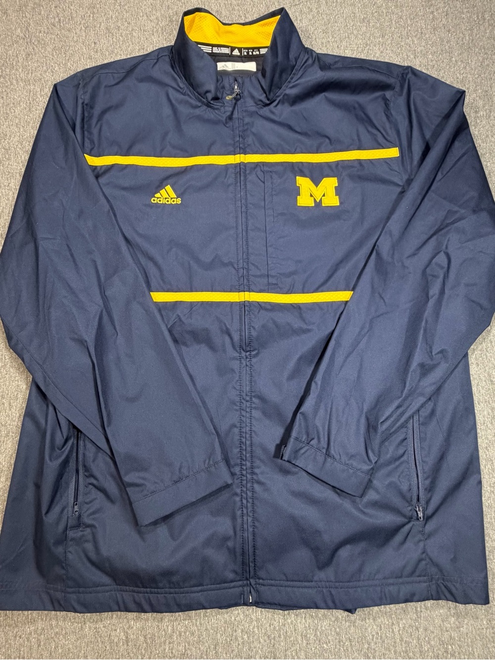 University of Michigan adidas men’s XL windbreaker jacket lightweight full zip